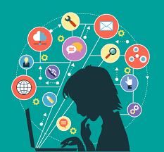 Carolina Lallana Community Manager